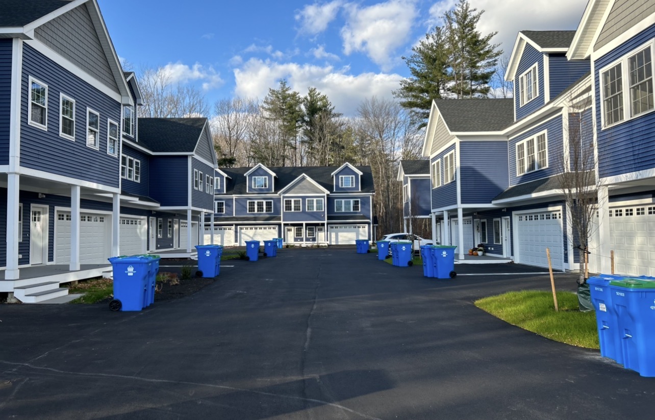Photo of HOA community with Champion Waste Services